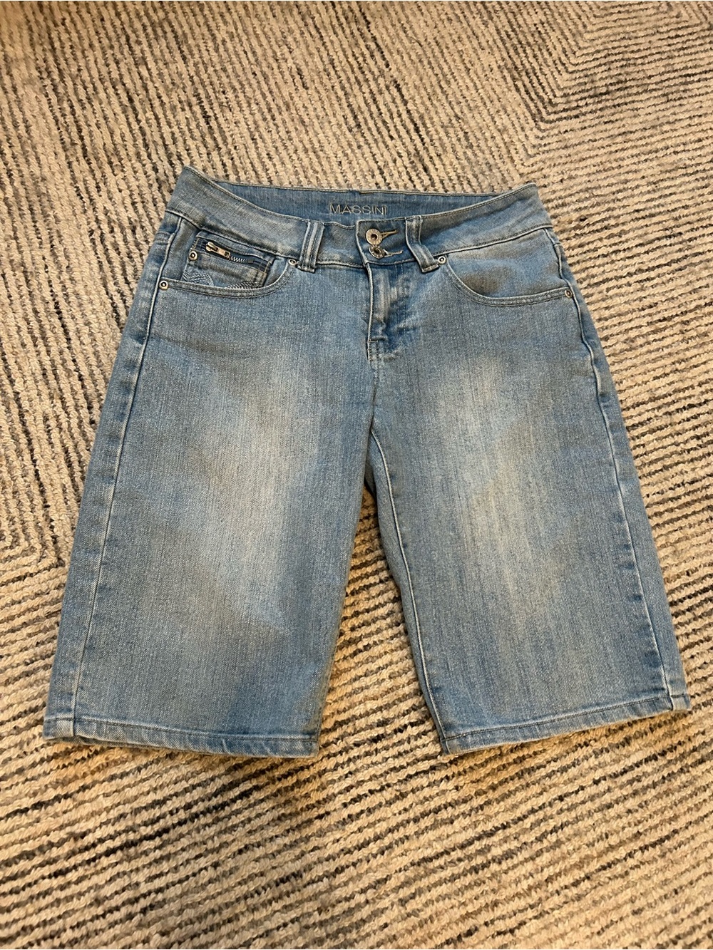 Y2K Capri Denim Shorts Women's Size 4 Vintage Massini 2000’s Bermuda